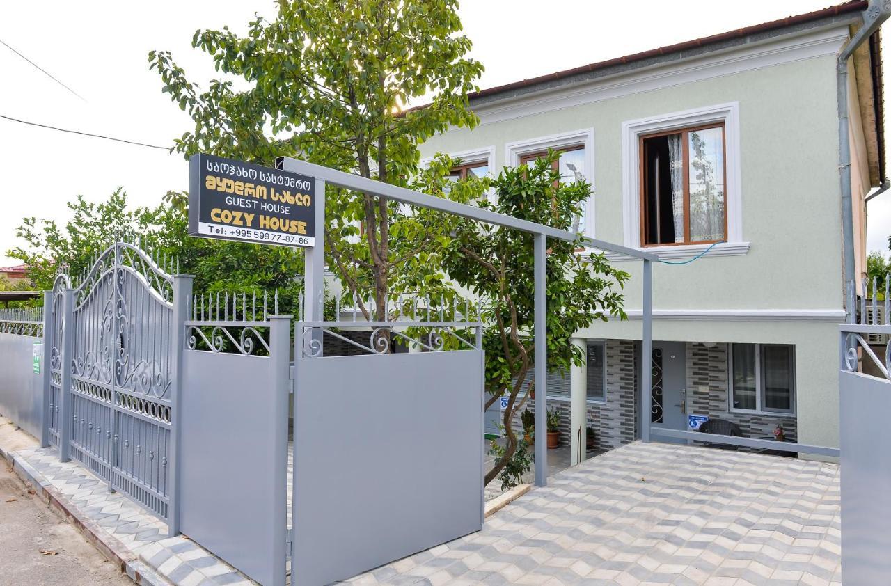 Cozy House Hotel Kutaisi Exterior photo